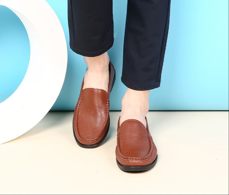 ドライビングシューズ ローファー 快適歩行 本革モカシン