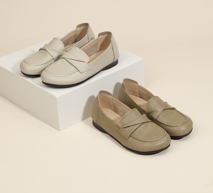 ドライビングシューズ ローファー 上品なリボン飾り ふわふわクッション足楽靴