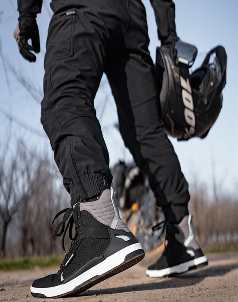 ドライビングシューズ レーシング ライダースハイカットシューズ