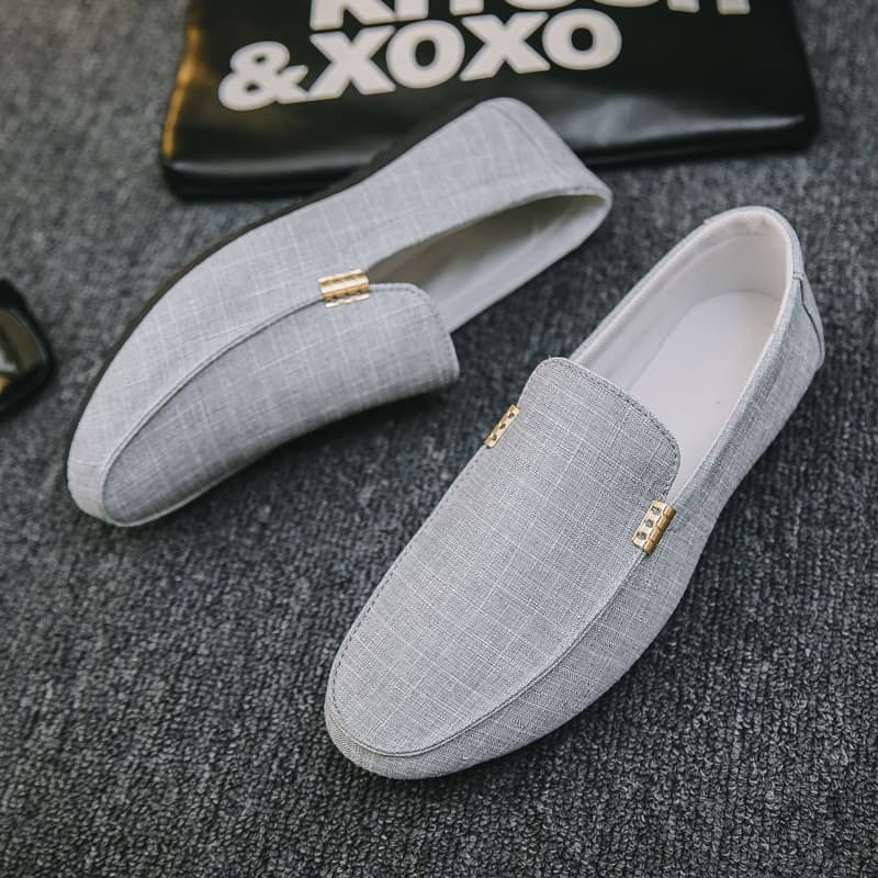 ドライビングシューズ ローファー 軽量素材の快適モカシン